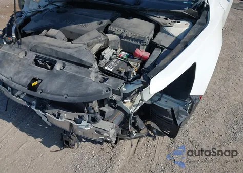 2017 Nissan Altima 2.5 Sr z USA, uszkodzony, nr VIN 1N4AL3AP8HC287631